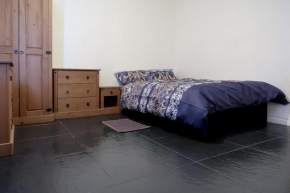 TEVIOT STREET - DELUXE GUEST ROOM